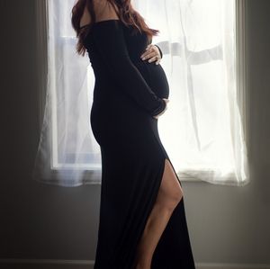 Maternity photoshoot black dress